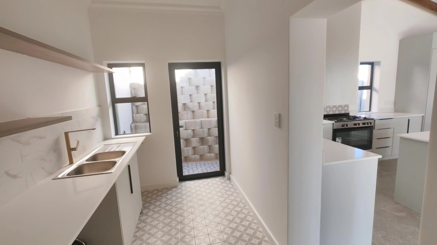 3 Bedroom Property for Sale in Seemeeu Park Western Cape